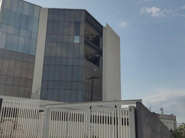 Vulnerable a nortes la Ciudad Judicial de Veracruz; expedientes en riesgo