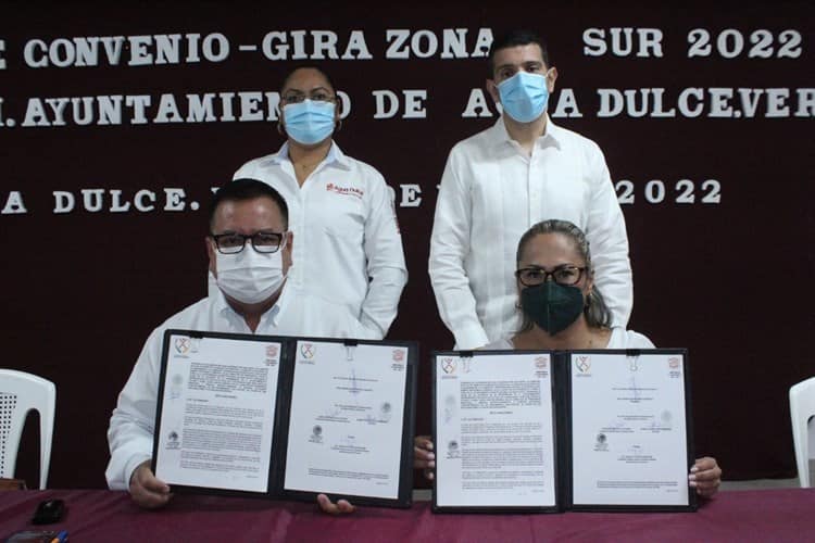 Gobierno de Agua Dulce y la CEDHV firman acuerdo para garantizar los Derechos Humanos