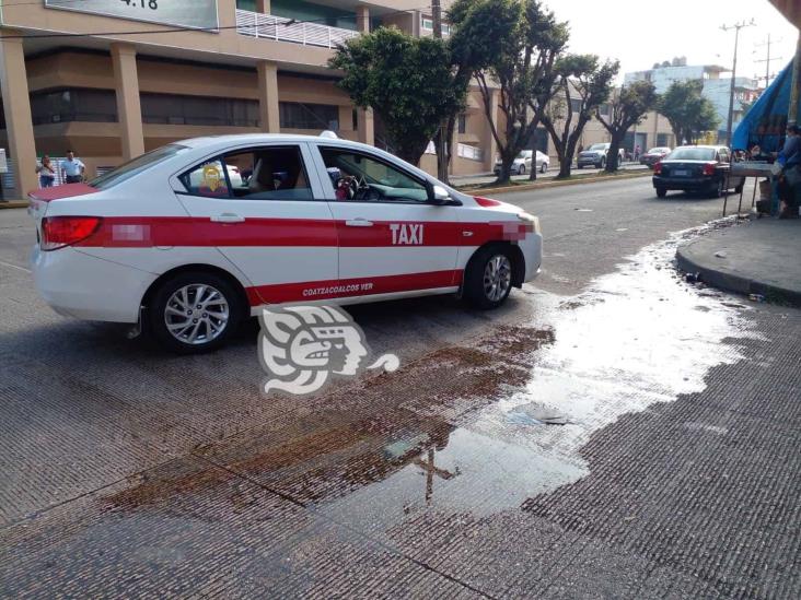 Taxistas de Coatzacoalcos alteran tarifas y niegan servicio a discapacitados