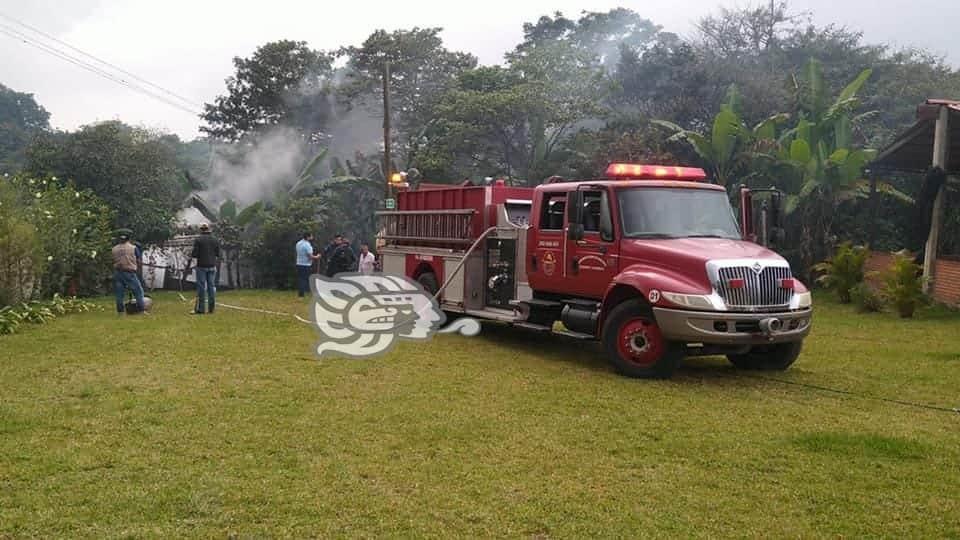 Alcalde de Coatepec pidió a patronato de bomberos la renuncia del primer comandante