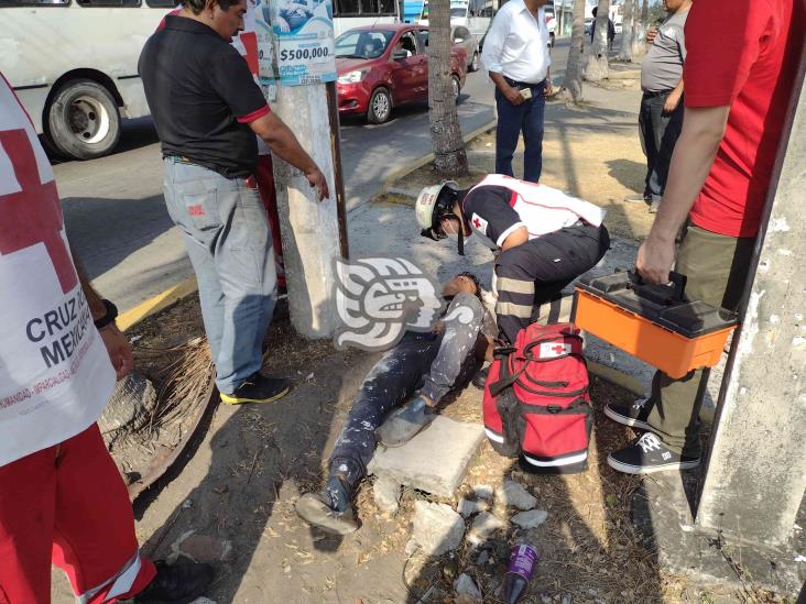 Menor es atropellado por taxista en calles de Veracruz