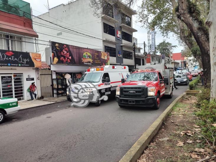 Flamazo en un negocio de Araucarias moviliza a bomberos de Xalapa