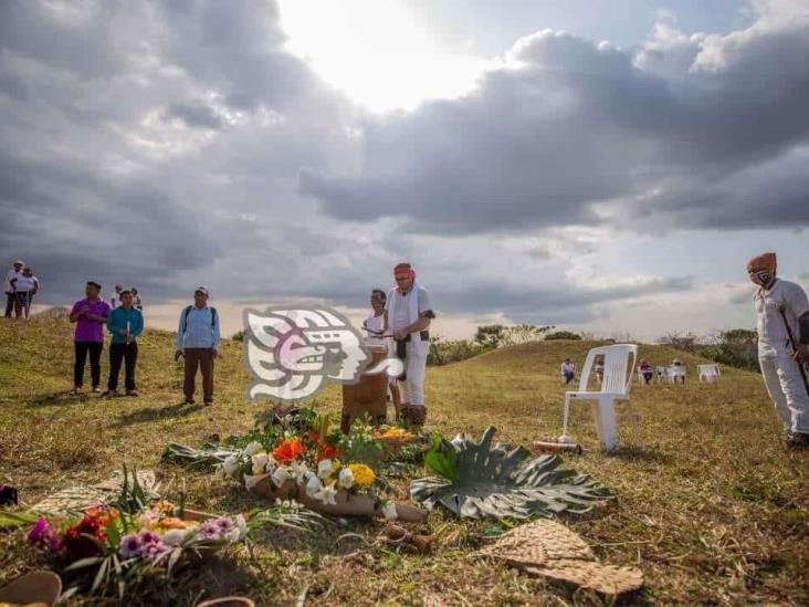 Reviven centro ceremonial de Quiamoloapan para recibir la primavera