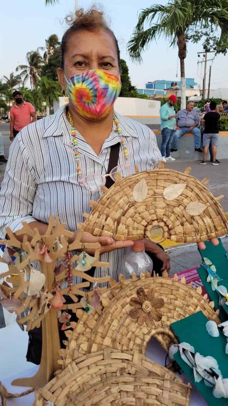 Exitoso Mercadito Artesanal en Cardel 