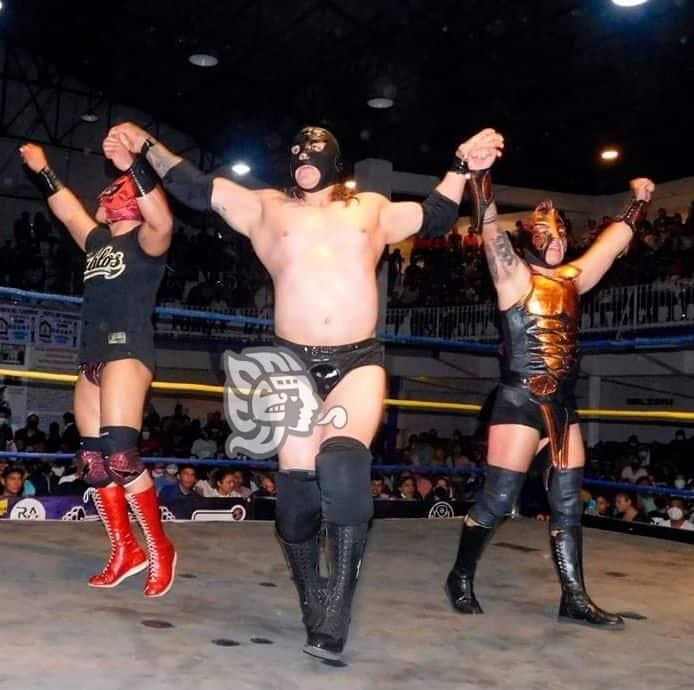 ¡Los rudos, los rudos! Vuelve la Lucha Libre a Xalapa