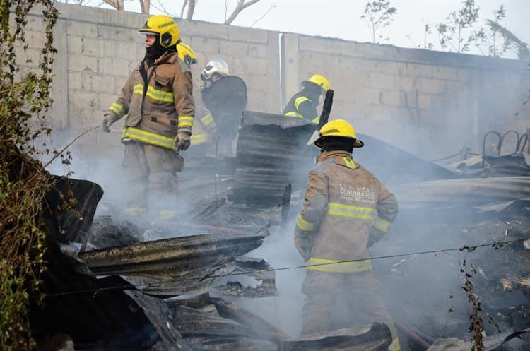 Se queman casas en la Colonia Ampliación Villa Rica de Boca del Río