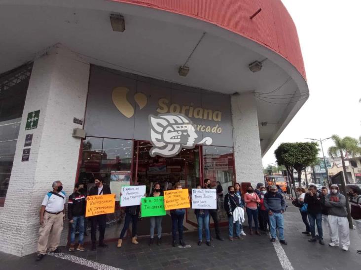 Culpan a Soriana de acoso laboral y 21 despidos injustificados en Orizaba