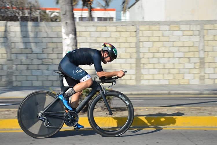 Realizan competencia internacional de ciclismo en Veracruz