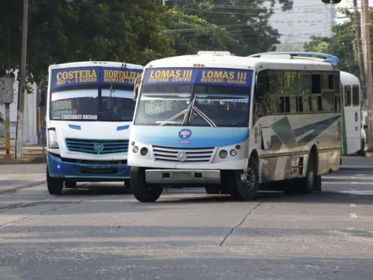 Trabajadores del transporte público en Veracruz afectados por Covid-19