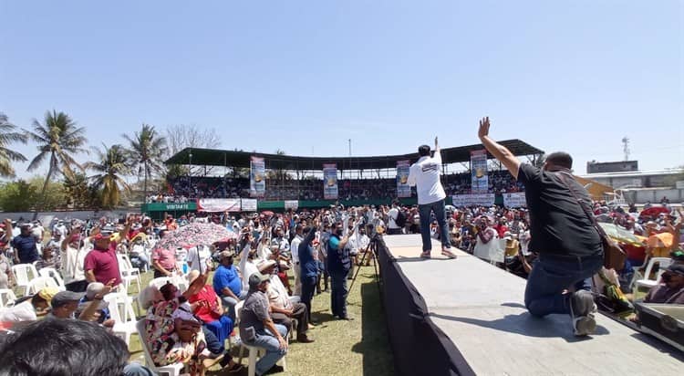 Gobierno y diputados comprometidos en bajar tarifas de luz en Veracruz:Gutiérrez Luna