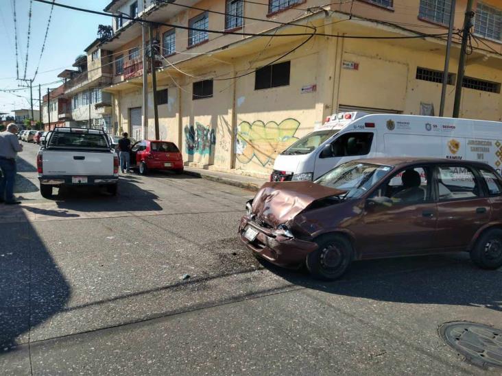 Dos heridos tras choque en calles de Córdoba