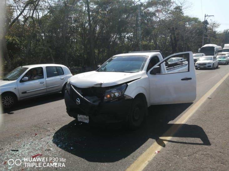 Choque por alcance deja 5 lesionados en Lázaro Cárdenas, en Xalapa