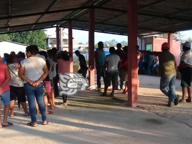 Eligen a agente y subagente en localidades de Minatitlán
