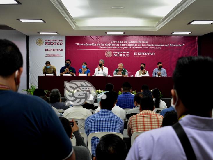 Huerta clama a alcaldes acabar con el intermediarismo y la corrupción
