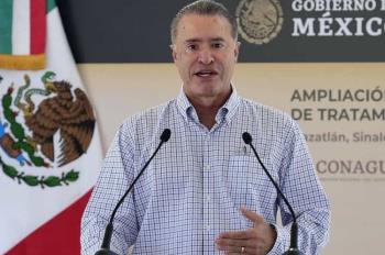 Quirino Ordaz es expulsado del PRI por aceptar embajada en España