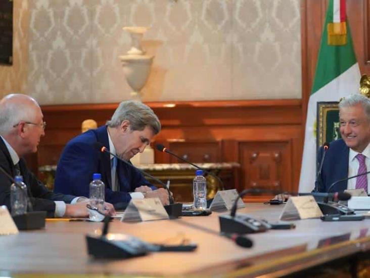 Encuentro con John Kerry fue amistoso, necesario y benéfico: AMLO