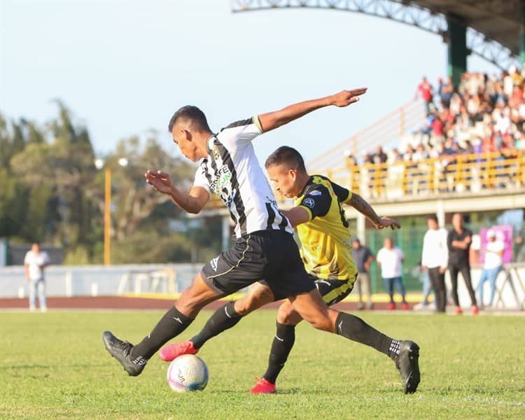 ¡Por la gloria! Toros Veracruz FC podría levantar el título