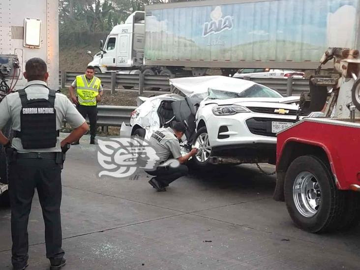 Accidente múltiple en la Córdoba- Puebla dejó tres lesionados