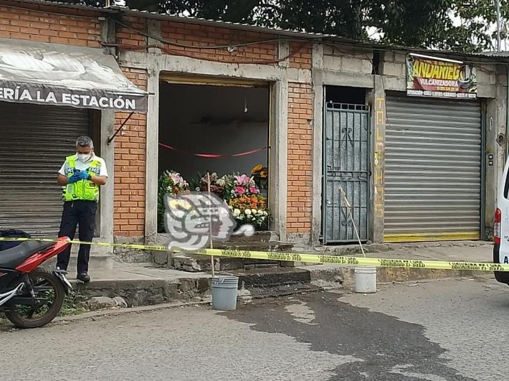 A balazos, ejecutan a florista en Amatlán de los Reyes