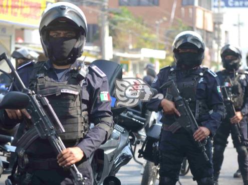 Por presunto huachicoleo, cesan a policías municipales de Poza Rica