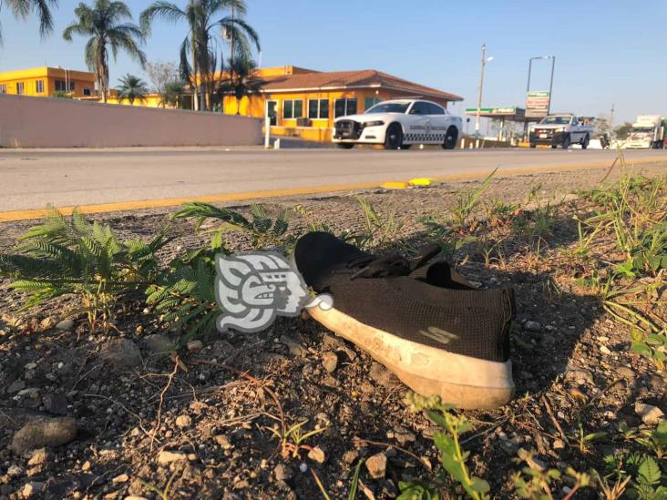 Hombre muere tras ser arrollado en tramo Acayucan-Cosoleacaque