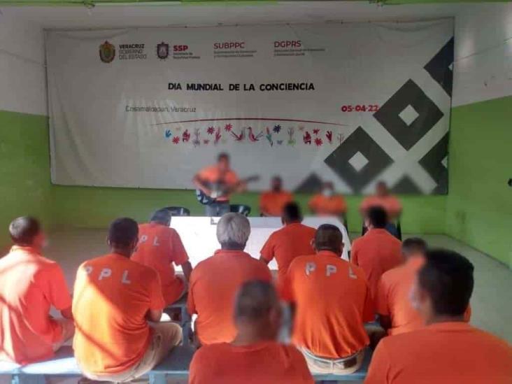 Desempeñan actividades en Ceresos de Veracruz en Día de la Conciencia