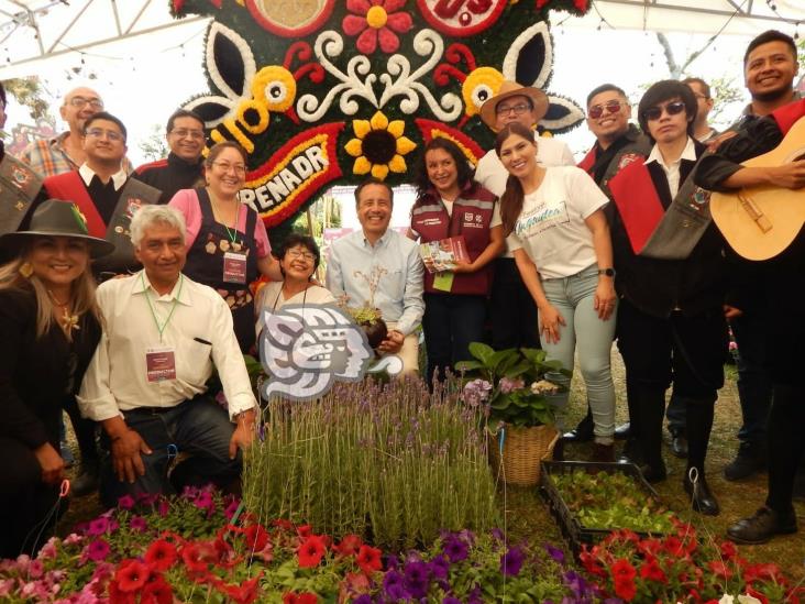 Coatepec y Veracruz, importantes para conservación de orquídeas y cultura: Cuitláhuac