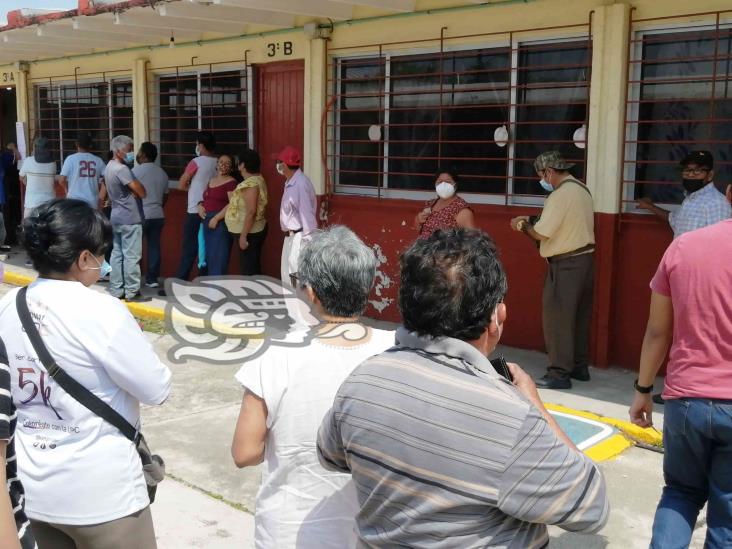 Adultos mayores, los más participativos en urnas de Coatzacoalcos