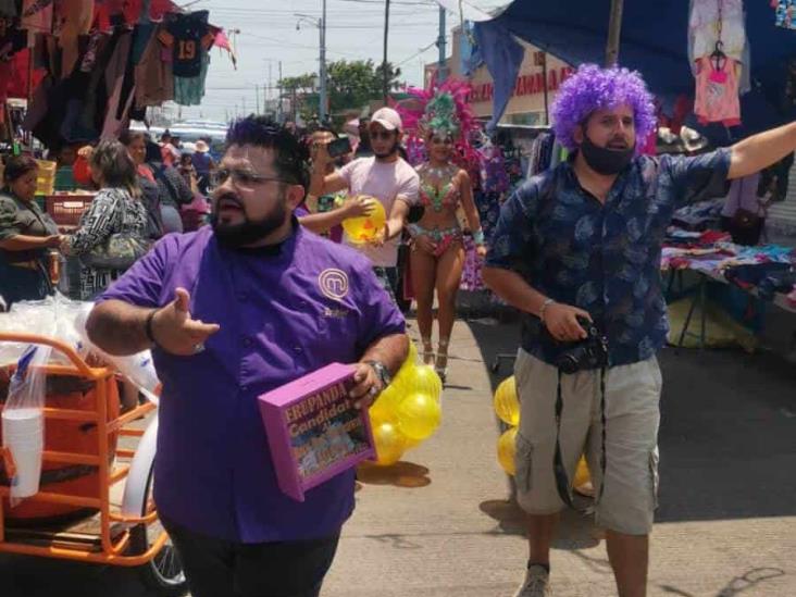 “Chef Panda” realiza boteos para Rey del Carnaval de Veracruz en Tianguis de Carranza
