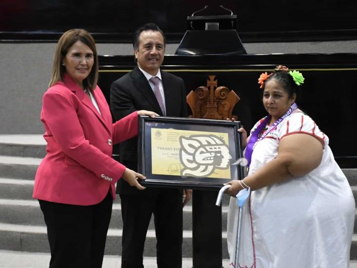 Martha Soledad,  Premio Estatal a la Mujer; reconocen a cocineras tradicionales