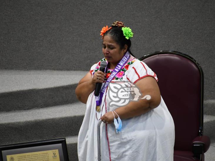 Martha Soledad,  Premio Estatal a la Mujer; reconocen a cocineras tradicionales