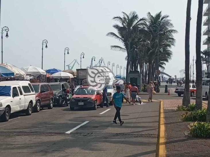 Sábado de Gloria para Veracruz: turistas abarrotan el Malecón