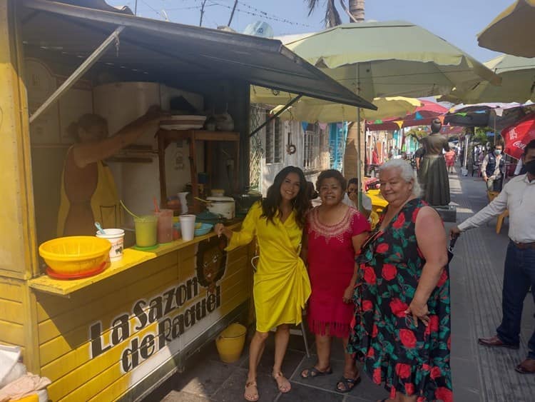 Captan a Eva Longoria en el Festival de la Gorda y la Picada en Veracruz