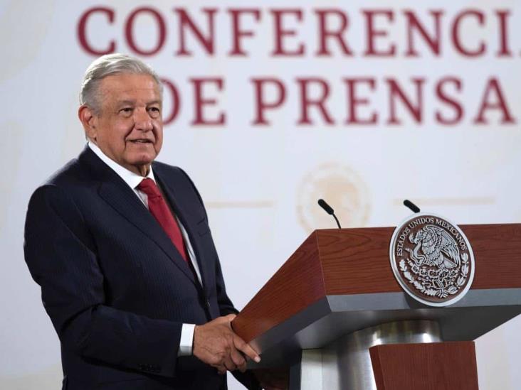 Aboga AMLO por solución a conflicto de maniobristas portuarios de Veracruz