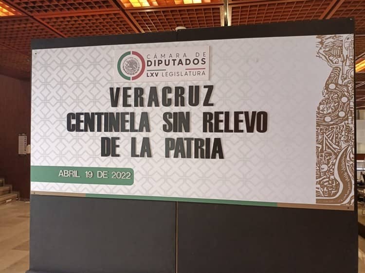 La obra Veracruz en la Cultura, llega a San Lázaro