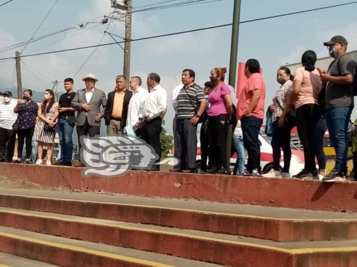 Evangélicos de Orizaba exigen devolución del inmueble de ICinemas