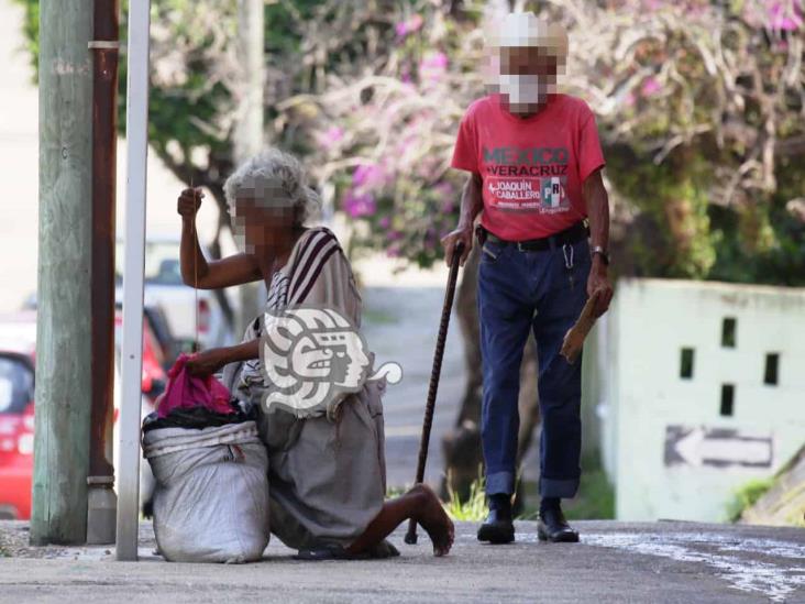 Al alza índice de abuelitos en situación de calle en Veracruz