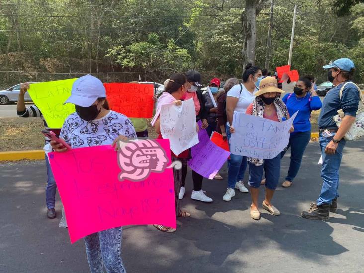 Familiares de detenidos en Medellín exigen su libertad; denuncian abusos