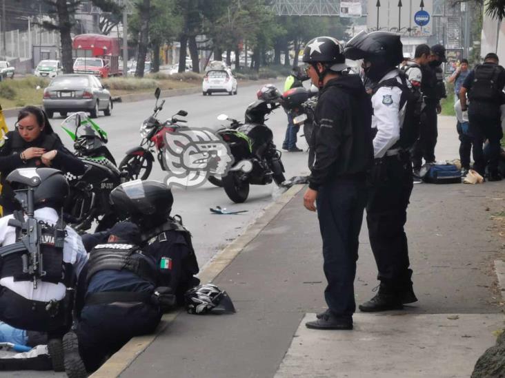 Chocan motociclistas cerca de terminal de autobuses de Xalapa