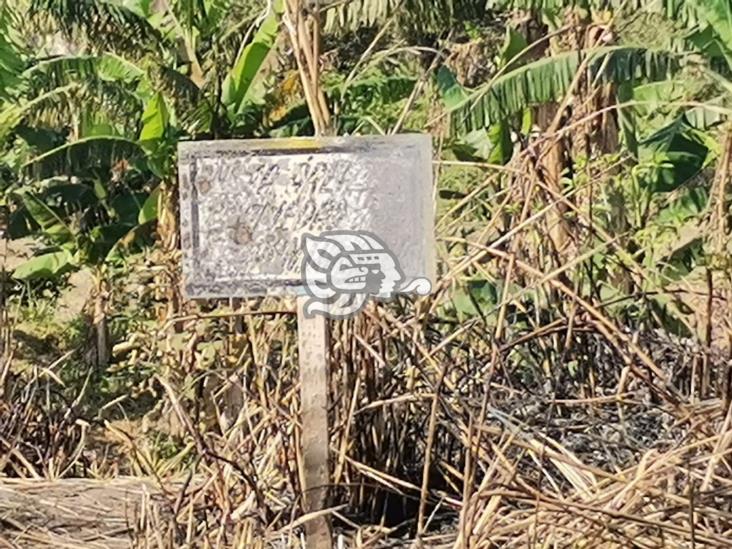 Se rehúsan a abandonar áreas verdes de predios en Nanchital