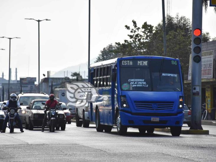 Incrementan tarifas del transporte público, tras crisis por pandemia