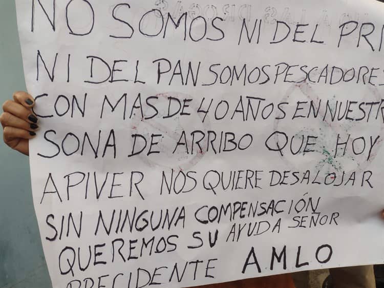 Pescadores acusan corrupción en Asipona; piden destitución de director