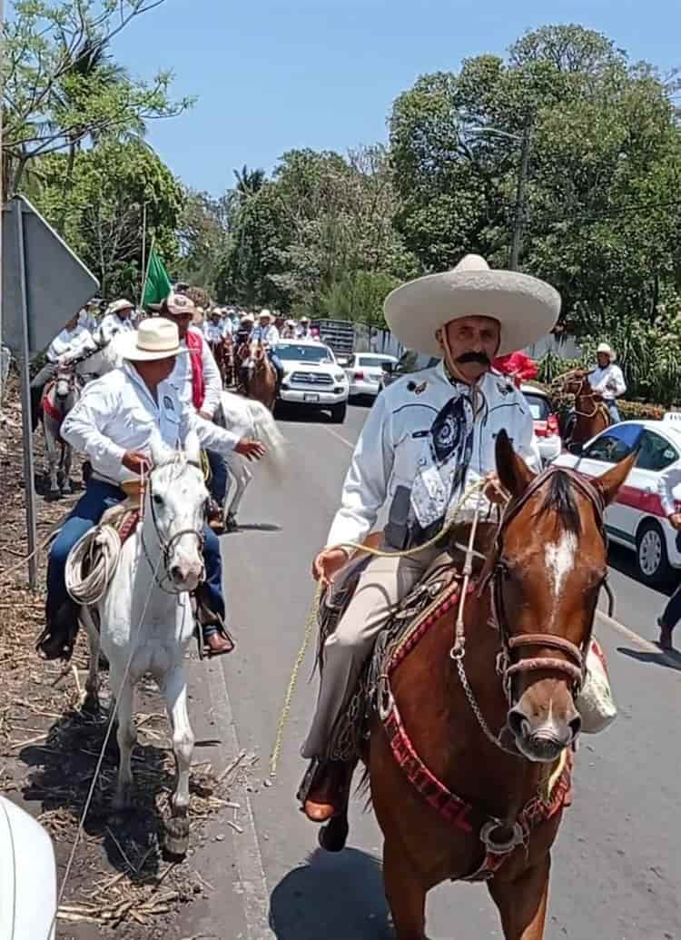 Realizan cabalgata de la Mexicanidad en La Antigua