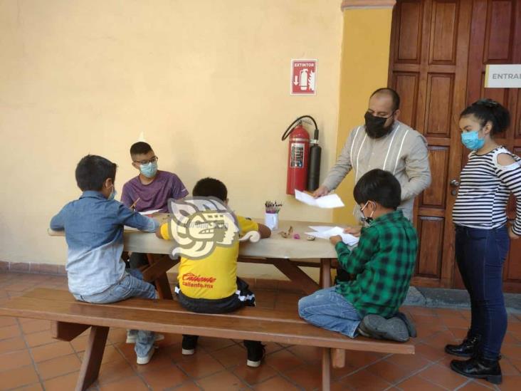 Con talleres, busca MAEV un acercamiento entre los niños y el arte