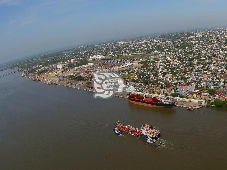 Gastarán más de 9.5 mdp para rehabilitar muelles en puerto de Coatzacoalcos