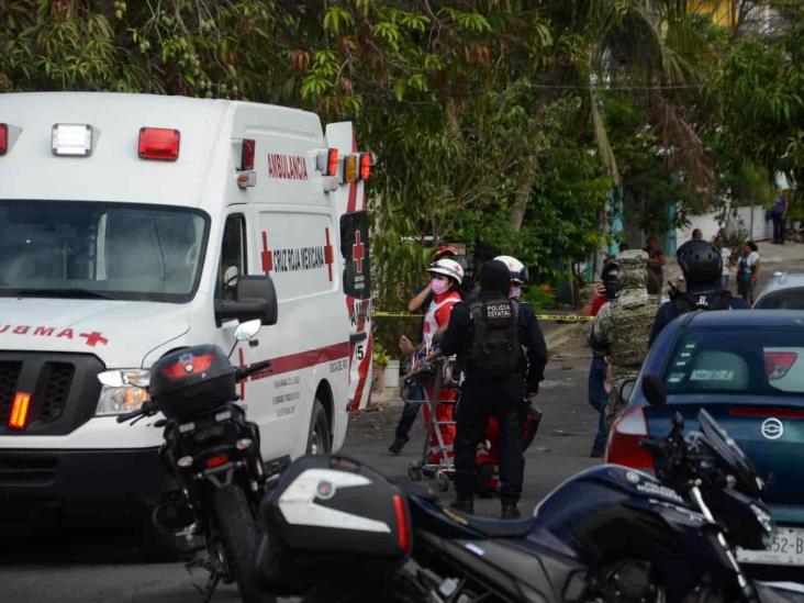 Agreden a balazos a hombre en una colonia de Veracruz