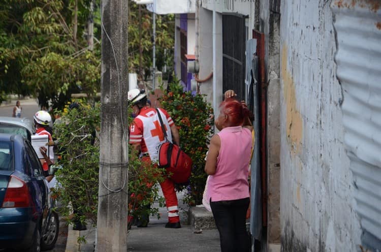 Agreden a balazos a hombre en una colonia de Veracruz