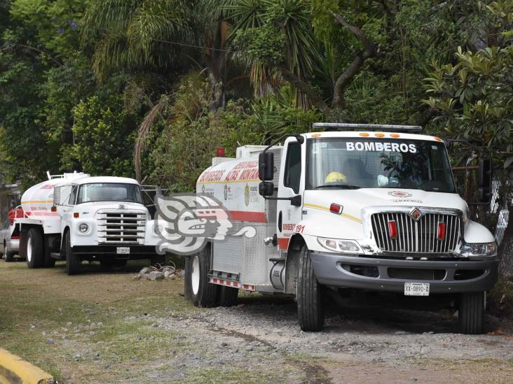 Bomberos de las Altas Montañas, sin mangueras y sin apoyo para combatir incendios