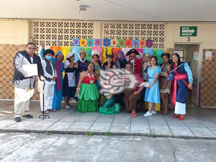 Concluyen mes del niño con actividades locas en primaria de Nanchital