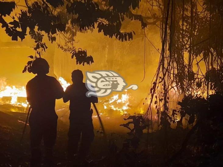 Sujeto prende fuego a vivienda en Veracruz